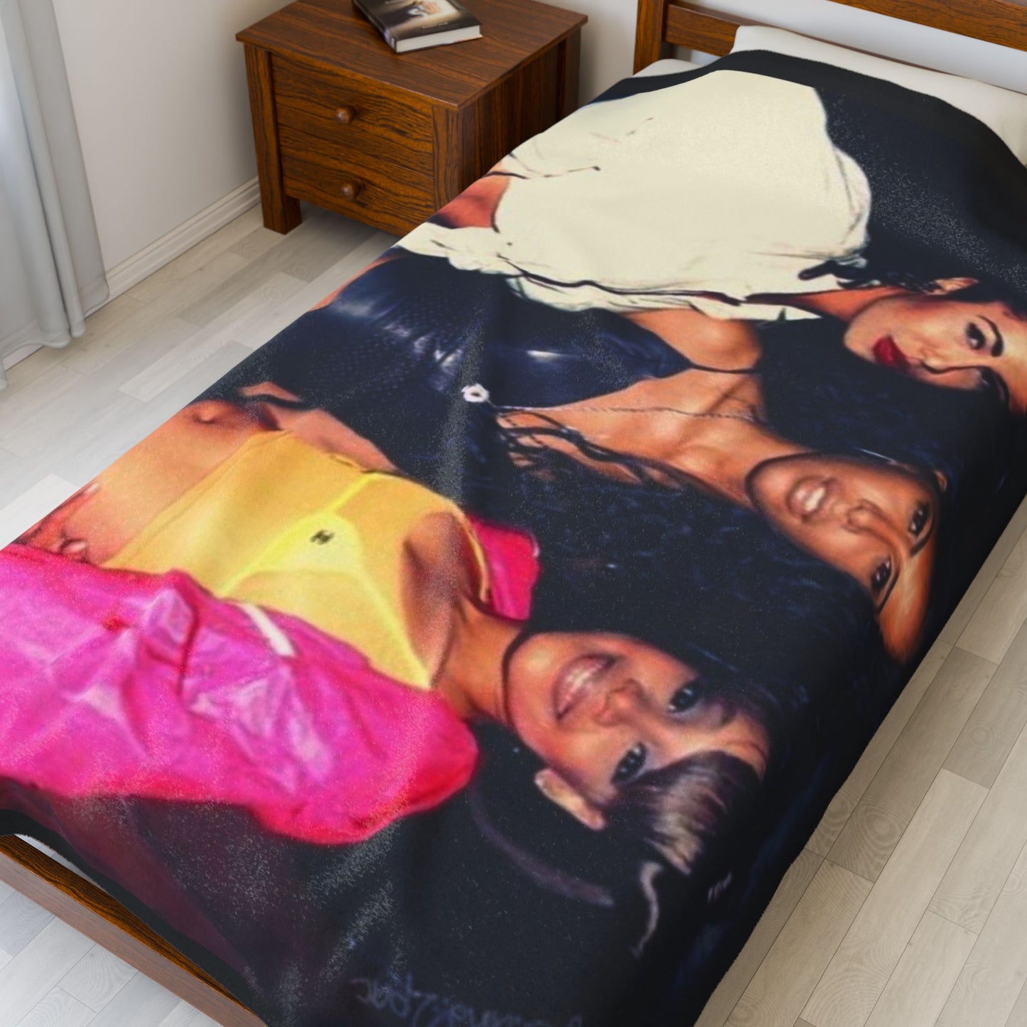 Selena, Aaliyah, and Left-Eye Velveteen Plush Blanket - Cozy Throw for Nostalgic Vibes